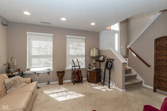 420 Beverly Ct in Carmel, IN - Building Photo - Building Photo