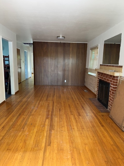 property at 1606 Elm St
