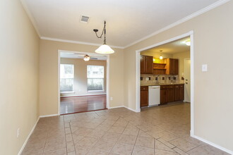 3810 Village Well Dr in Humble, TX - Building Photo - Building Photo