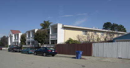 1850 Thau Way in Alameda, CA - Building Photo - Building Photo