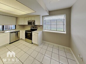 4320 Walnut Bend in Jacksonville, FL - Building Photo - Building Photo