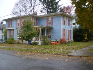 111 Elm St in Elmira, NY - Foto de edificio