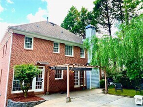 2134 Briarlake Trace in Atlanta, GA - Building Photo - Building Photo