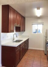 905 S Magnolia Ave in El Cajon, CA - Building Photo - Building Photo