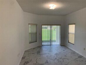 3628 Weatherfield Dr in Kissimmee, FL - Building Photo - Building Photo