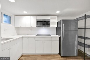 3920 New Hampshire Ave NW in Washington, DC - Building Photo