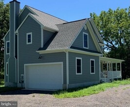 3822 Carrington Rd in Delaplane, VA - Building Photo - Building Photo