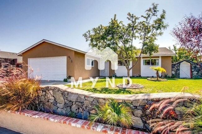 5231 Leon St in Oceanside, CA - Building Photo - Building Photo