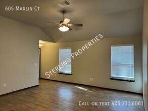 605 Marlin Ct in Chickasha, OK - Building Photo - Building Photo