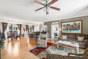 225 NE 1st St in Delray Beach, FL - Building Photo