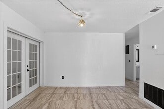8071 Rhea Cir in Orlando, FL - Building Photo - Building Photo