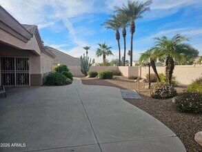 8824 W Custer Ln in Peoria, AZ - Building Photo - Building Photo