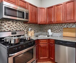 67 Oakland Ave in Jersey City, NJ - Building Photo - Building Photo