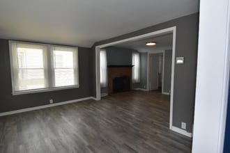 817 S Prairie Ave in Fairmont, MN - Building Photo - Building Photo