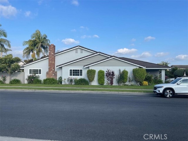 8349 Charloma Dr in Downey, CA - Building Photo - Building Photo