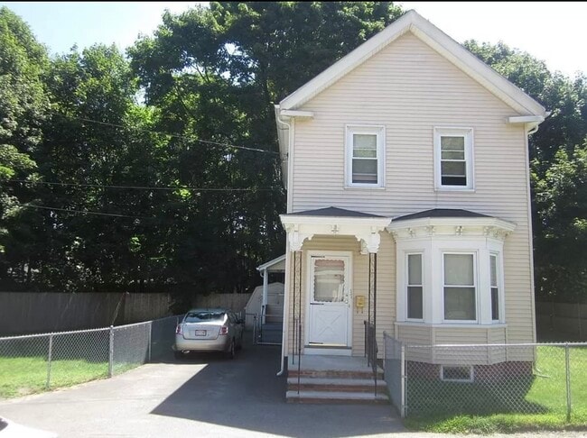 property at 17 Holworthy Pl
