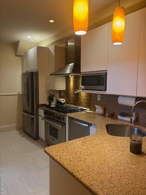 property at 404 Bauer Pl