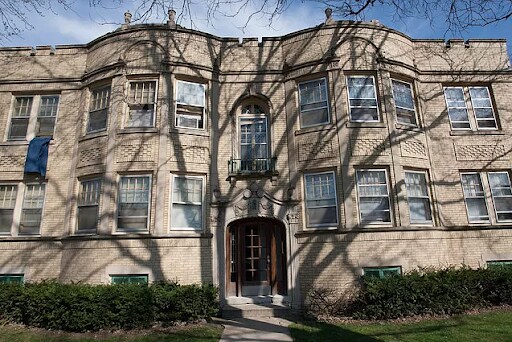 property at 2654 W Ardmore Ave