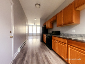 5649 W Washington Blvd in Chicago, IL - Building Photo - Building Photo