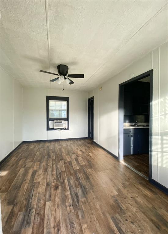 424 7th St N-Unit -5 in Texas City, TX - Building Photo - Building Photo