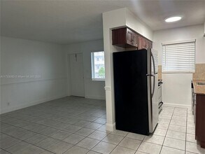 110 NE 19th Ave-Unit -12A in Deerfield Beach, FL - Building Photo - Building Photo