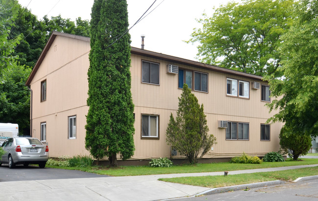 201 Hoefler St in Syracuse, NY - Foto de edificio - Building Photo