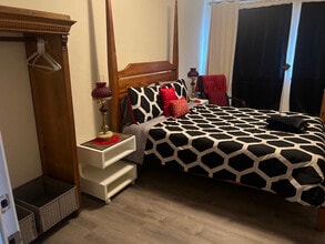 678 Nebraska St, Unit 3 in Vallejo, CA - Foto de edificio - Building Photo