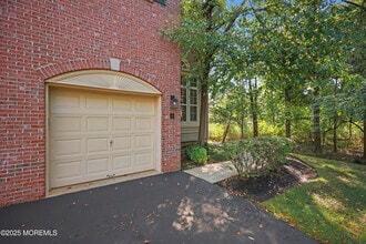 8 Pine Tree Terrace in Holmdel, NJ - Building Photo - Building Photo