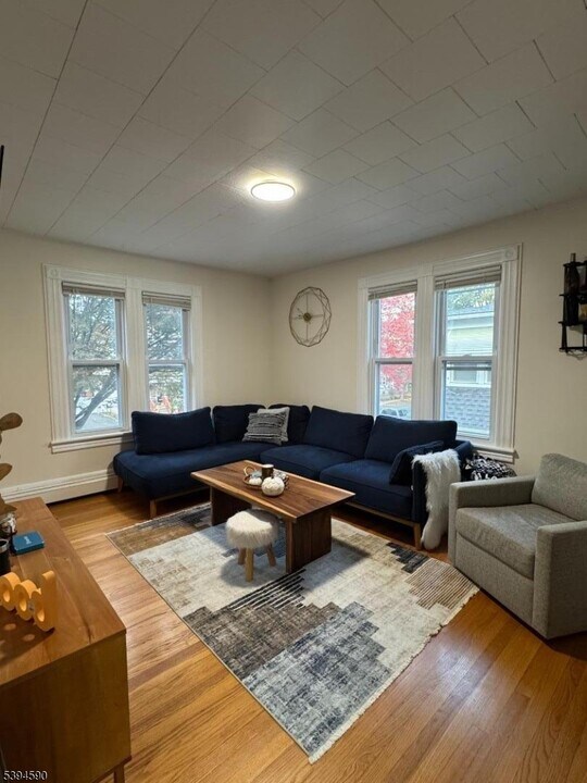 141 Union Ave in Clifton, NJ - Building Photo