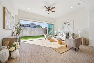 4017 Delta Rose St in Houston, TX - Building Photo - Building Photo