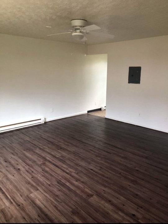 4762 Gray Rd-Unit -1 in Cincinnati, OH - Building Photo