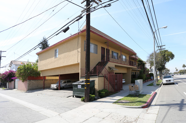 4006 East Blvd in Los Angeles, CA - Building Photo - Building Photo