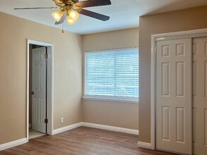 8246 Beeman Ave in Los Angeles, CA - Foto de edificio - Building Photo