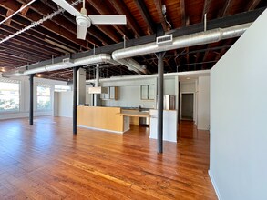 1000 S Charles St in Baltimore, MD - Building Photo - Building Photo