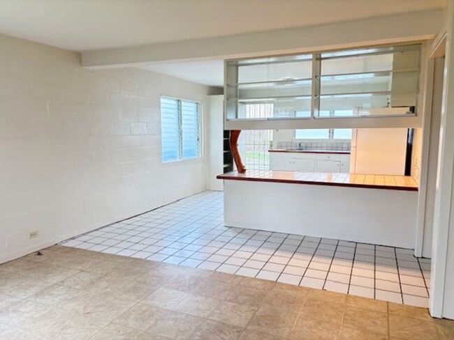 87-622-622 Farrington Hwy in Waianae, HI - Building Photo - Building Photo