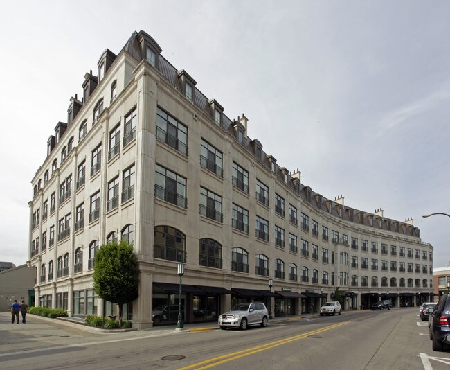 The Willits in Birmingham, MI - Foto de edificio - Building Photo