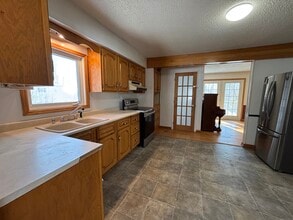 Apartement for Rent in Fredericton, NB - Building Photo - Building Photo