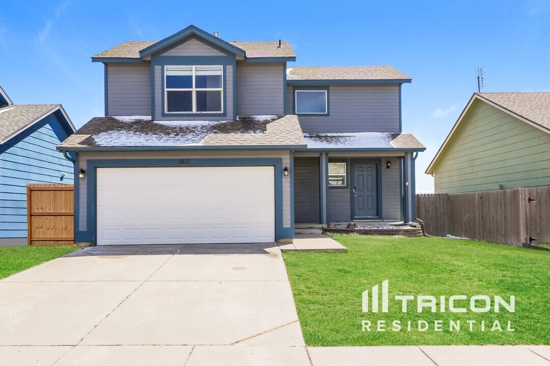 1611 Woodpark Dr in Colorado Springs, CO - Building Photo