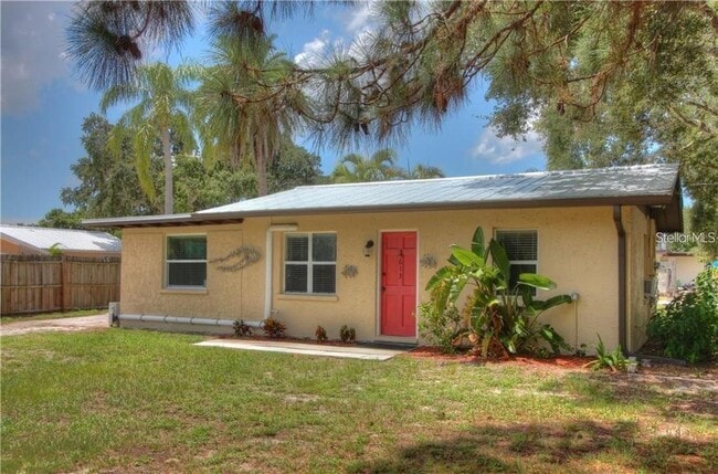 property at 613 Shore Rd