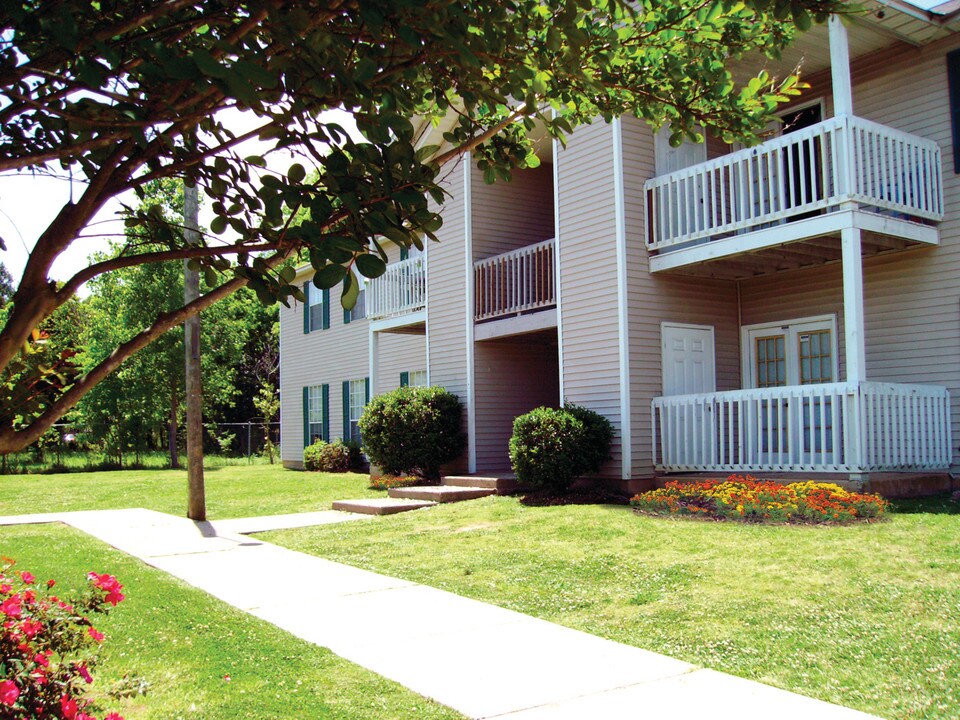 Virginia Downs Apartments Photo