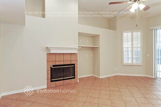 16709 Windsor Park Dr in Lutz, FL - Foto de edificio - Building Photo
