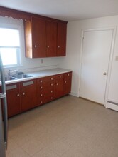 25 Champlain Ave, Unit 2-R in Blackstone, MA - Building Photo - Building Photo