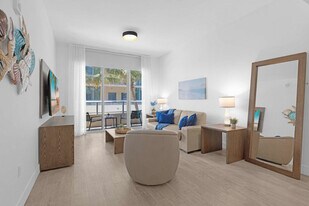 777 N Ocean Dr, Unit SI ID1227222P in Hollywood, FL - Building Photo