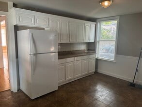 12 Clark St in Framingham, MA - Building Photo - Building Photo