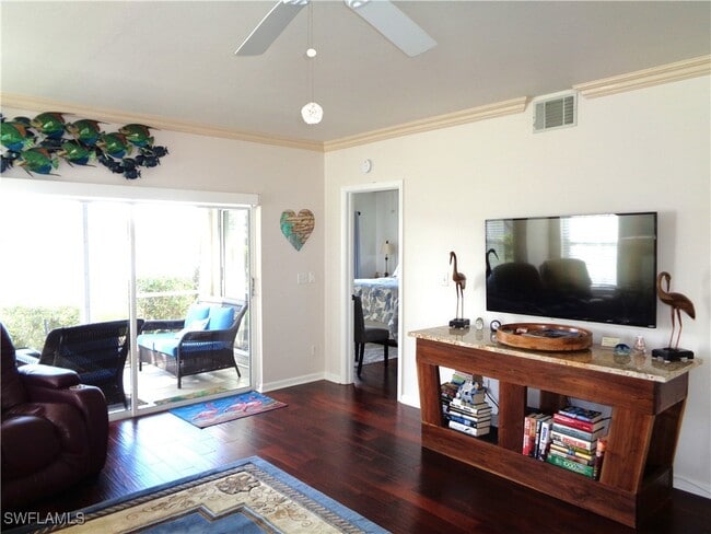 property at 6260 Bellerive Ave