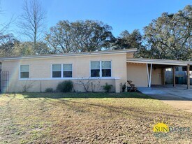 404 South Ave in Fort Walton Beach, FL - Building Photo