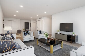 100 Wall St in Worcester, MA - Foto de edificio - Building Photo