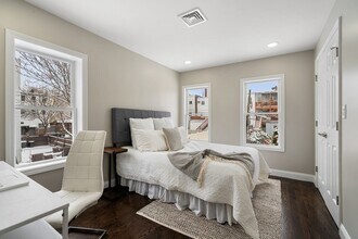 229 Maverick St in Boston, MA - Building Photo - Building Photo
