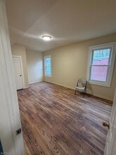 151-151 Scheerer Ave, Unit 2 in Newark, NJ - Building Photo - Building Photo