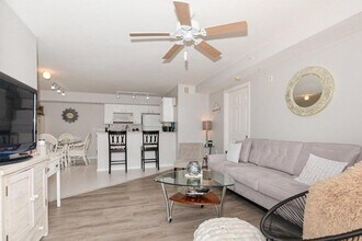 141 SW Palm Dr in Port St. Lucie, FL - Building Photo - Building Photo